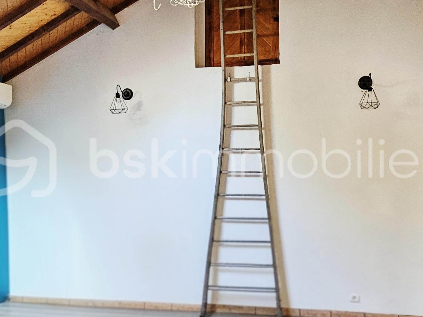 Maison à vendre - 4 pièces - 108m2 - Montaigut-Le-Blanc (63320)