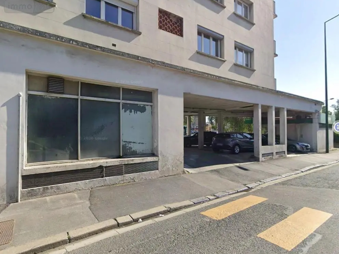 Local 206 m²