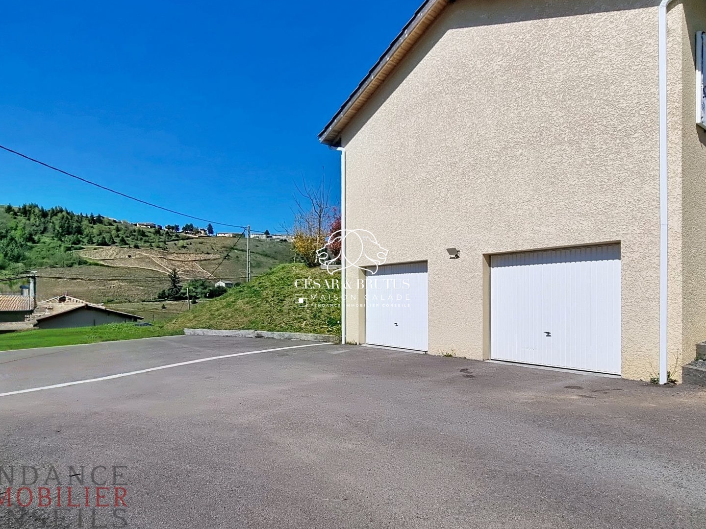 Maison à vendre - 5 pièces - 100m2 - Vaux-En-Beaujolais (69460)
