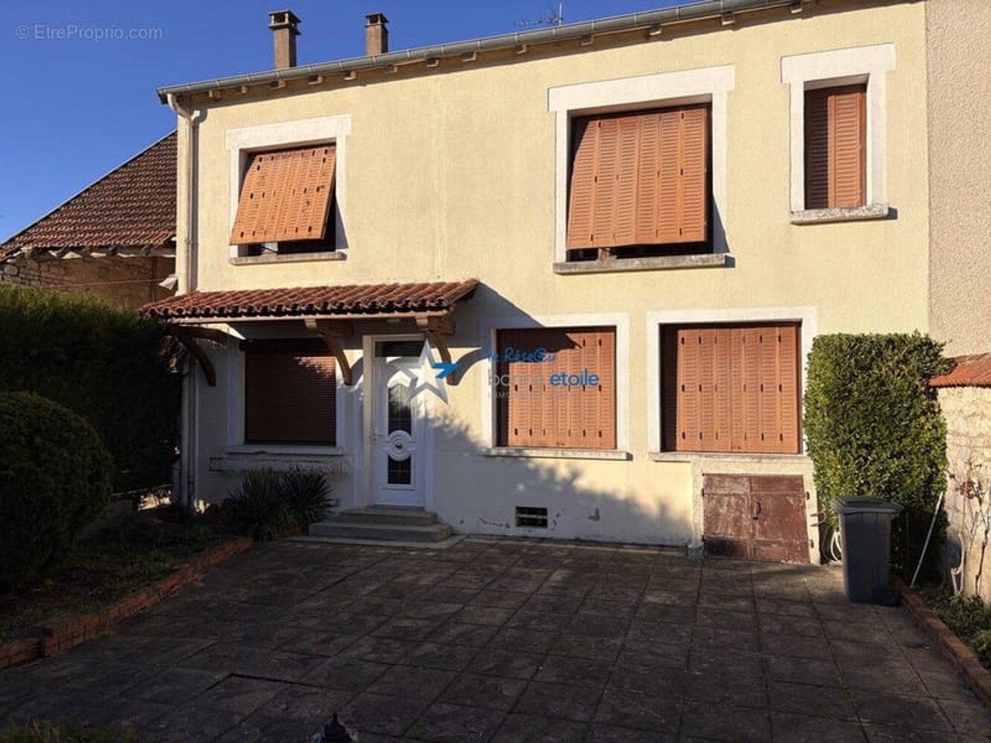 Maison 8 pièces 192 m²