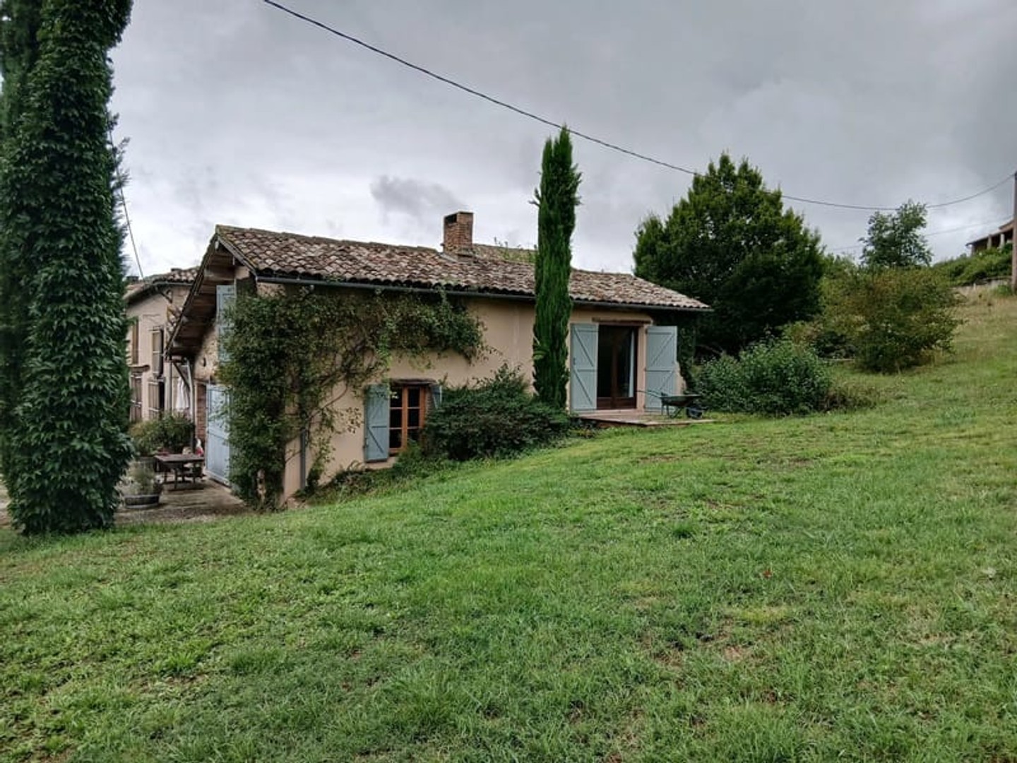 CORPS DE FERME DEPENDANCES TERRAIN