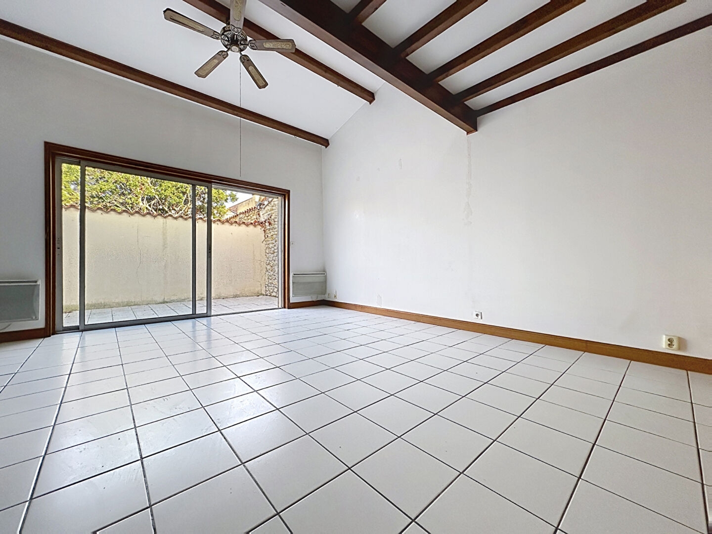 Maison à vendre - 2 pièces - 68m2 - Rochefort (17300)