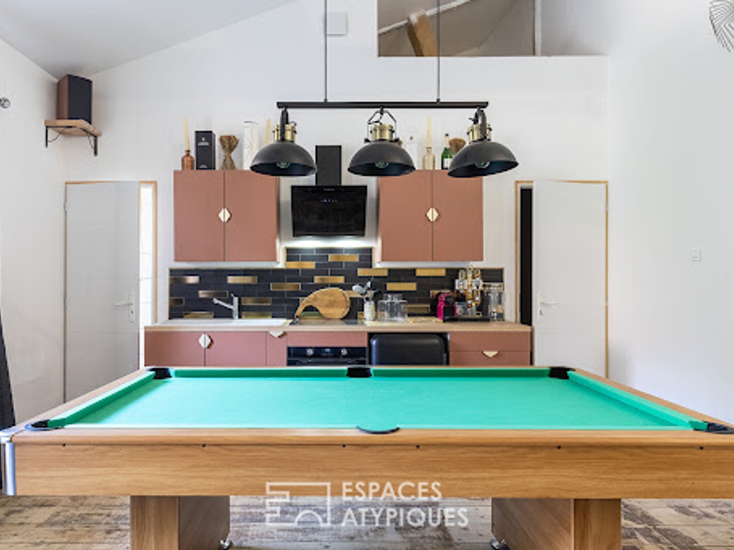 Maison à vendre - 7 pièces - 275m2 - Gray (70100)