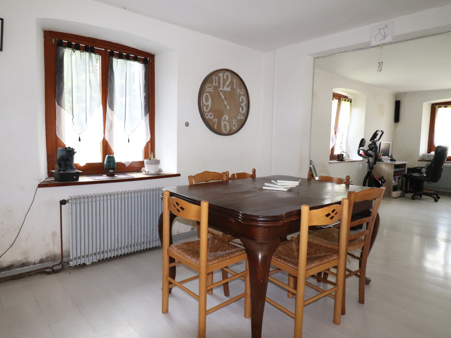 Appartement à vendre - 6 pièces - 167m2 - Husseren-Wesserling (68470)