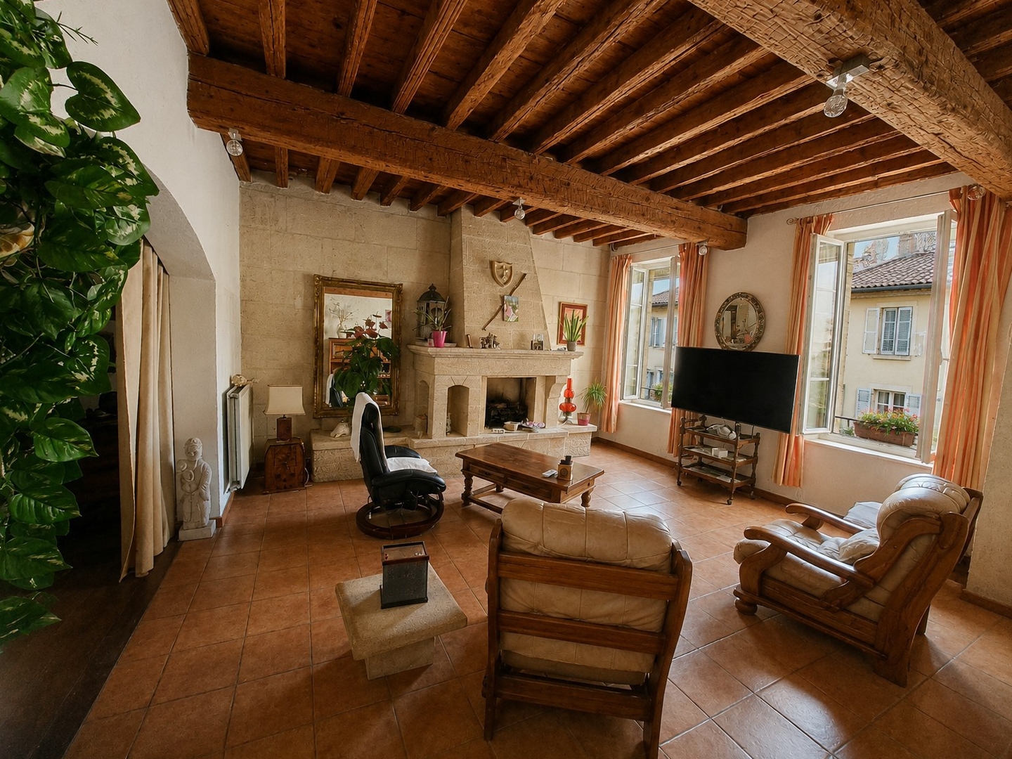 Maison à vendre - 7 pièces - 235m2 - Tarascon (13150)