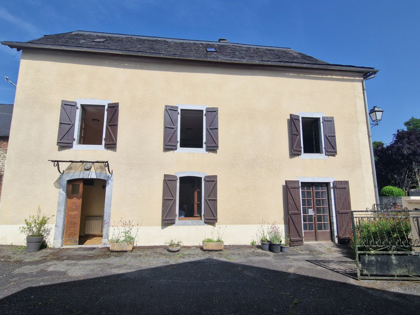 Immeuble à vendre - 10 pièces - 174m2 - Ogeu-Les-Bains (64680)