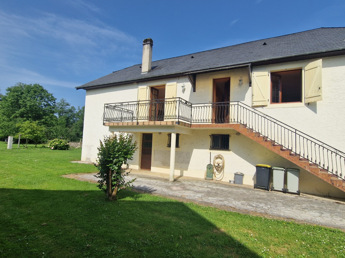 Immeuble à vendre - 10 pièces - 174m2 - Ogeu-Les-Bains (64680)