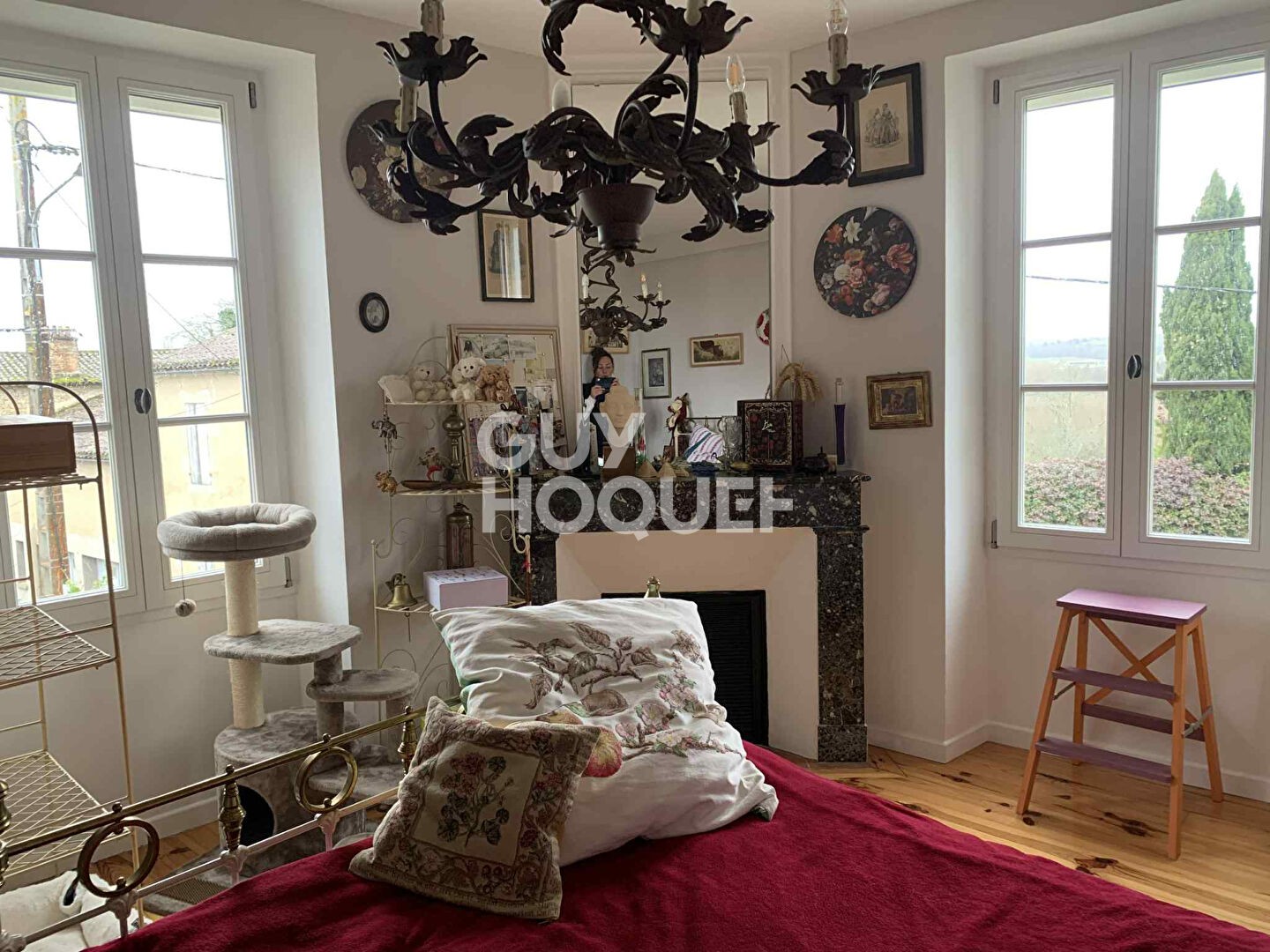 Maison chaleureuse et sa dépendance à Monségur