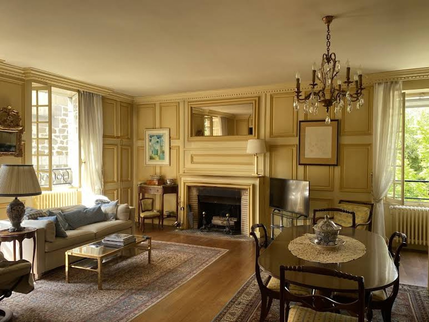 Maison 7 pièces 230 m²