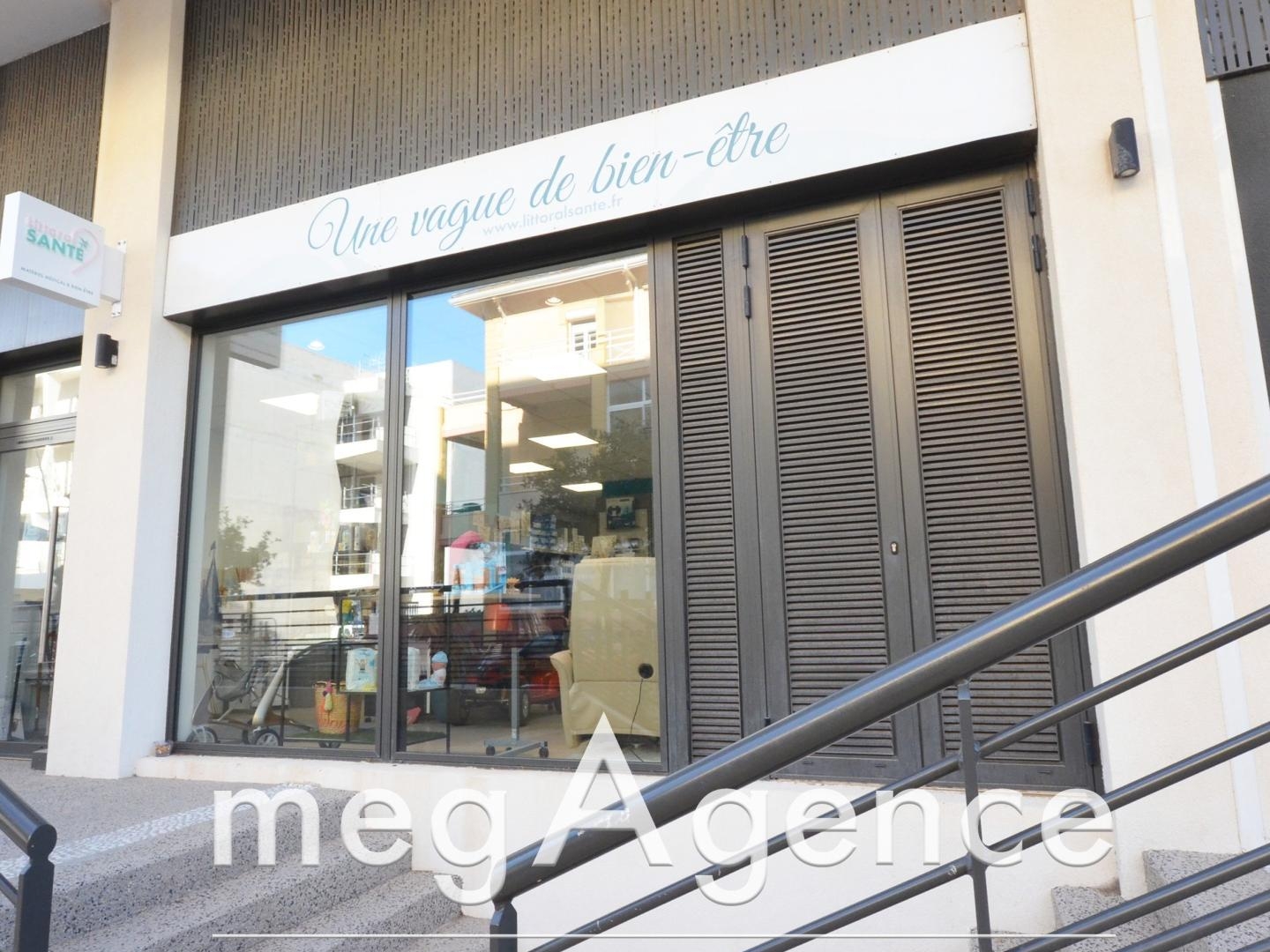 Magasin à vendre - 2 pièces - 103m2 - Valras-Plage (34350)