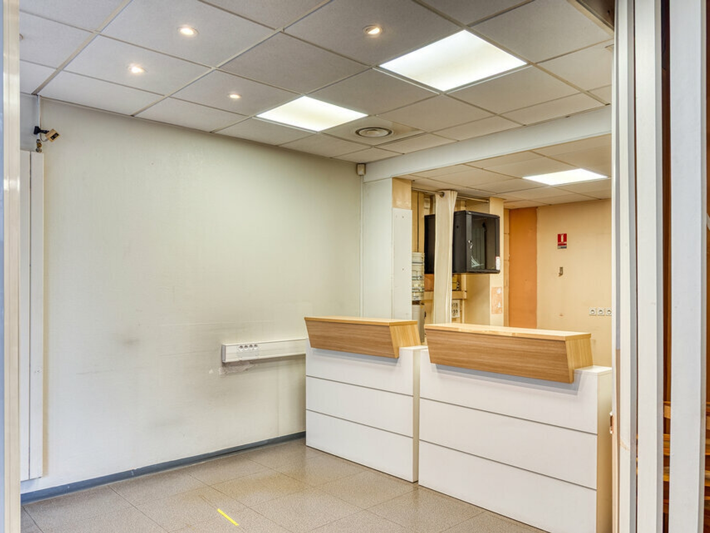 LOCAL COMMERCIAL à vendre