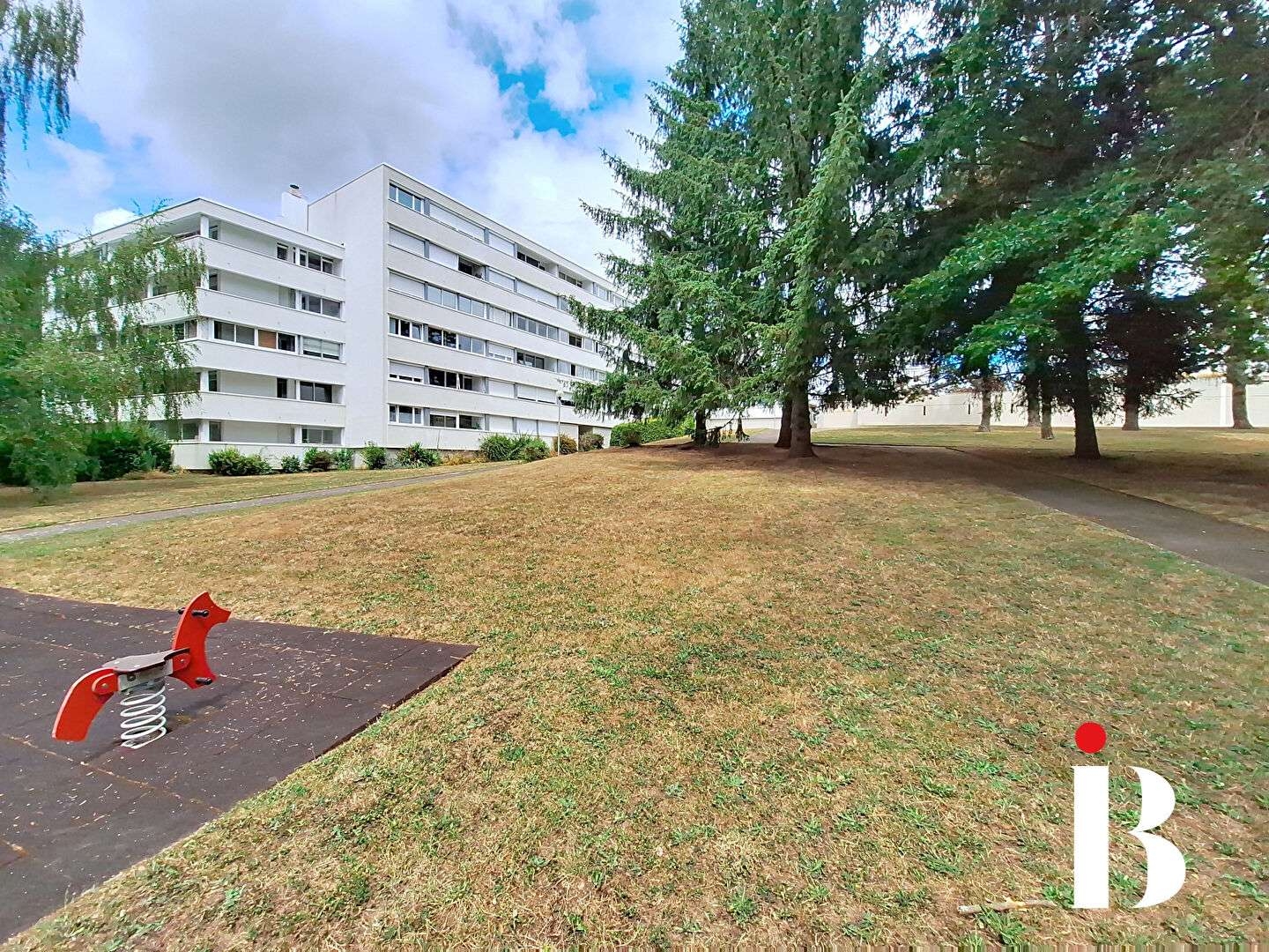 Appartement 5 pièces 95 m²