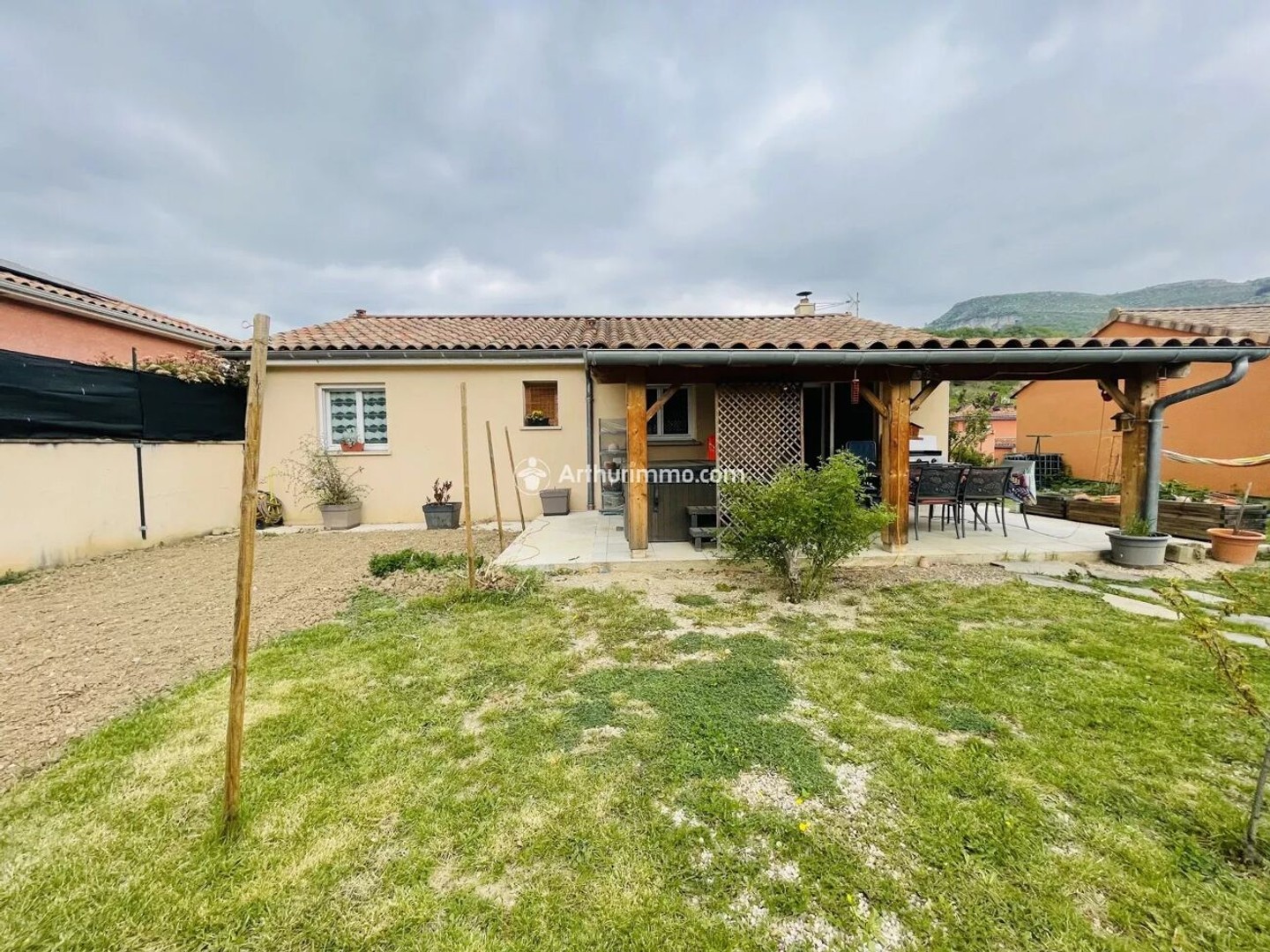 Maison 4 pièces 85 m²
