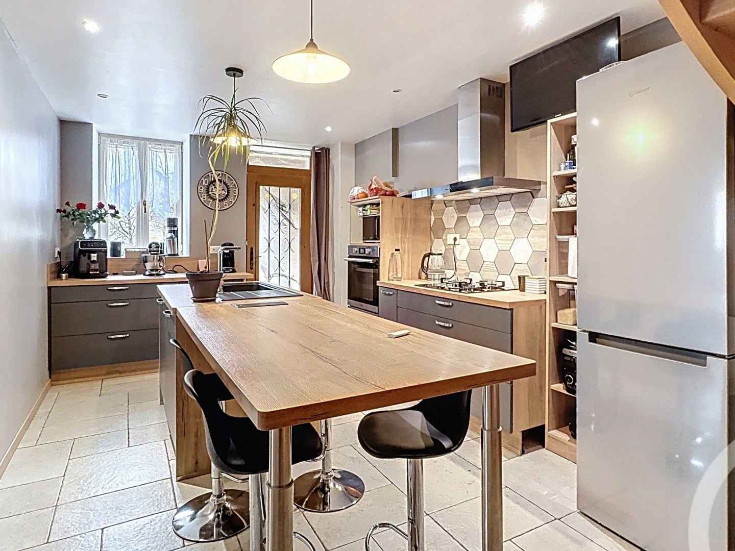 Maison 6 pièces 183 m²