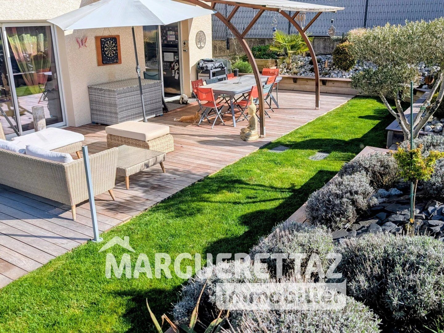 Maison à vendre - 6 pièces - 129m2 - Viuz-En-Sallaz (74250)