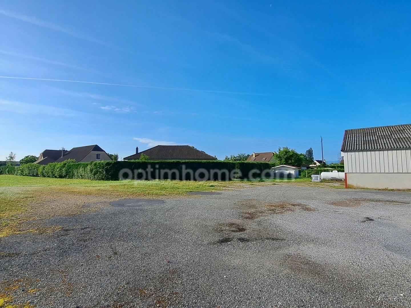 Magasin à vendre - 3000m2 - Sauveterre-De-Béarn (64390)