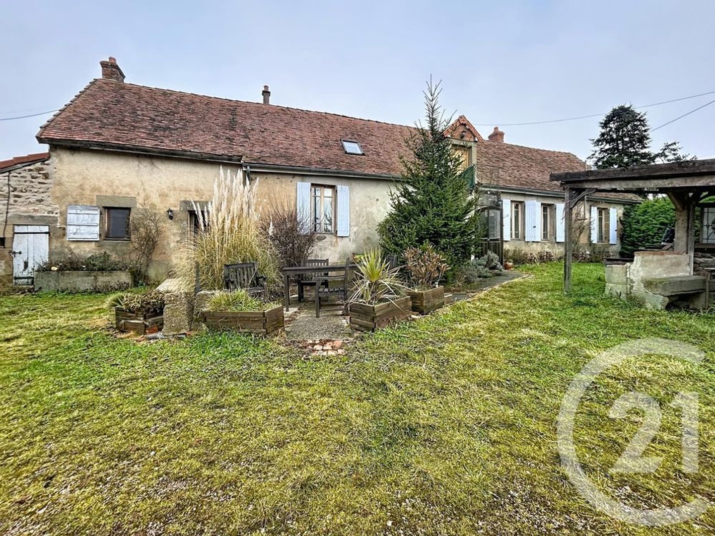 Maison 8 pièces 308 m²