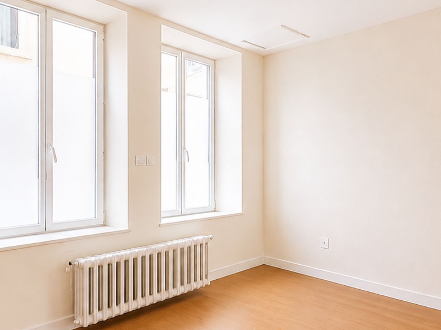 Immeuble à vendre - 263m2 - Bessenay (69690)