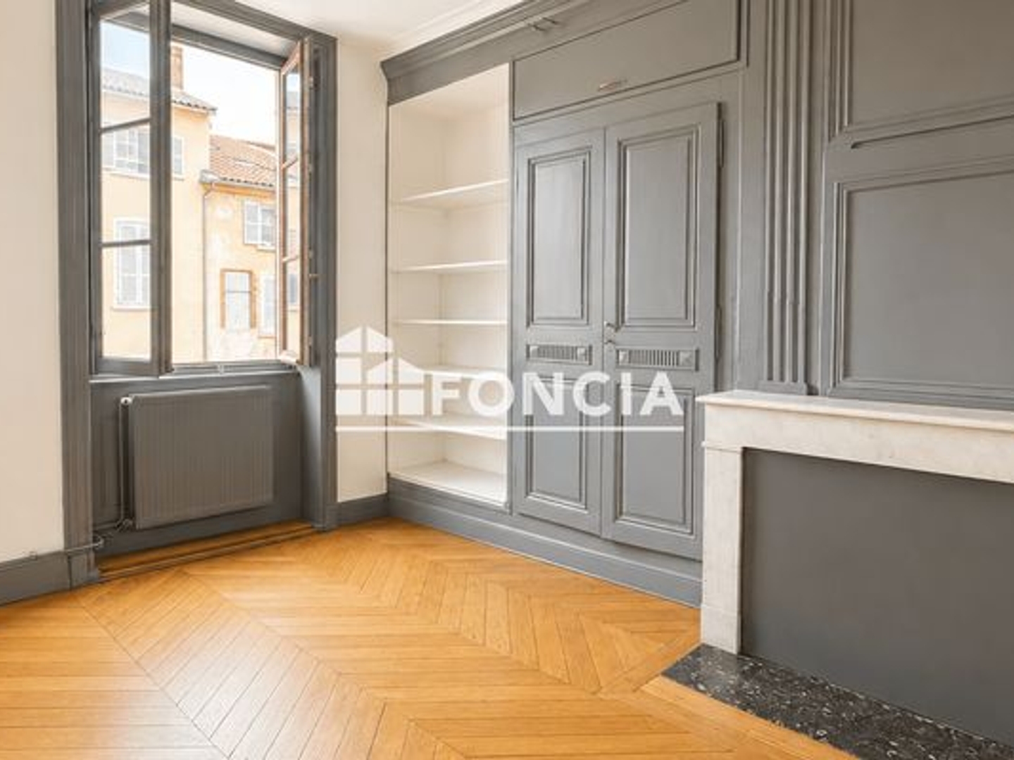 Appartement à vendre - 3 pièces - 110m2 - Villefranche-Sur-... (69400)