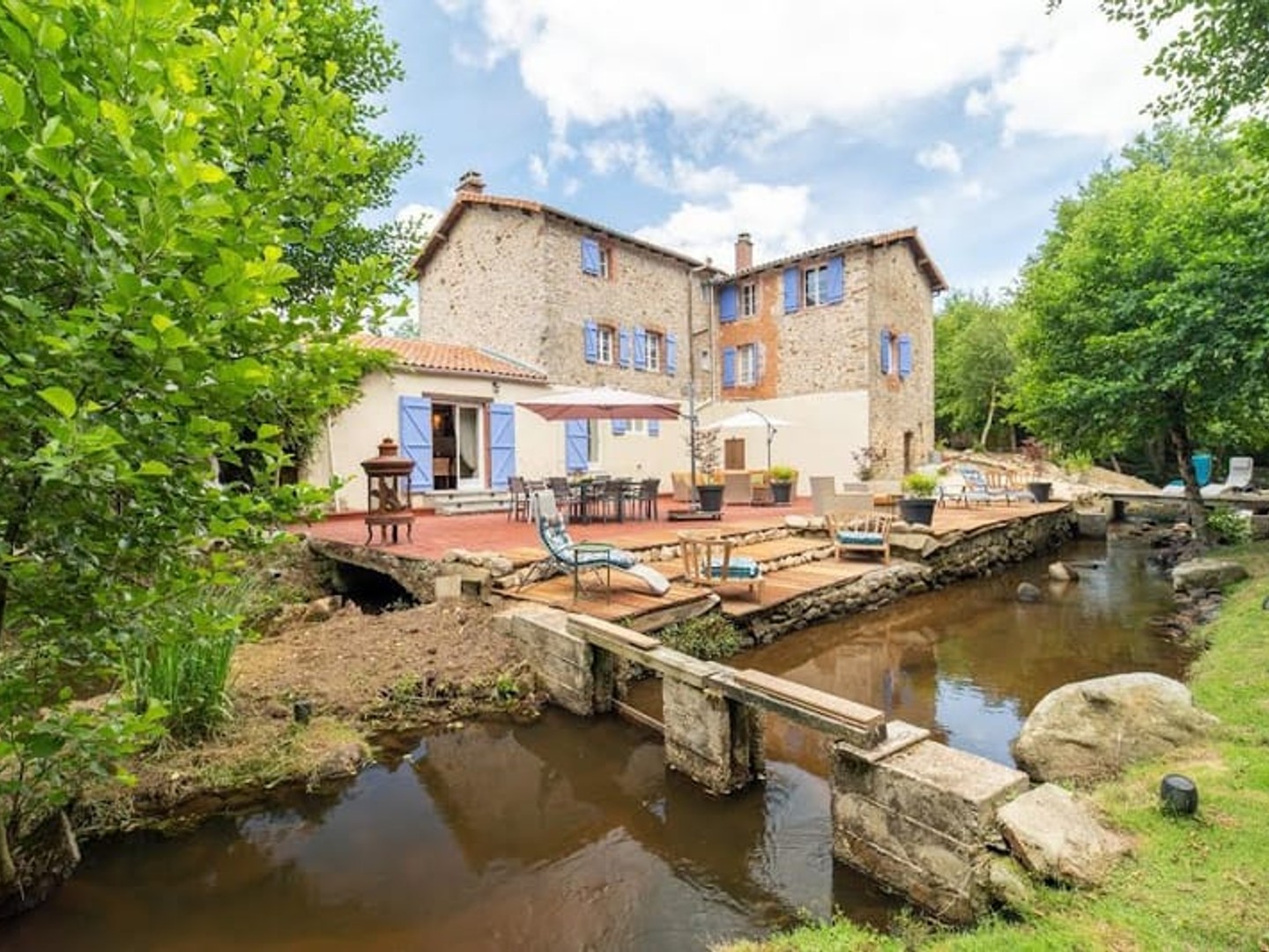 Moulin 9 pièces 250 m²