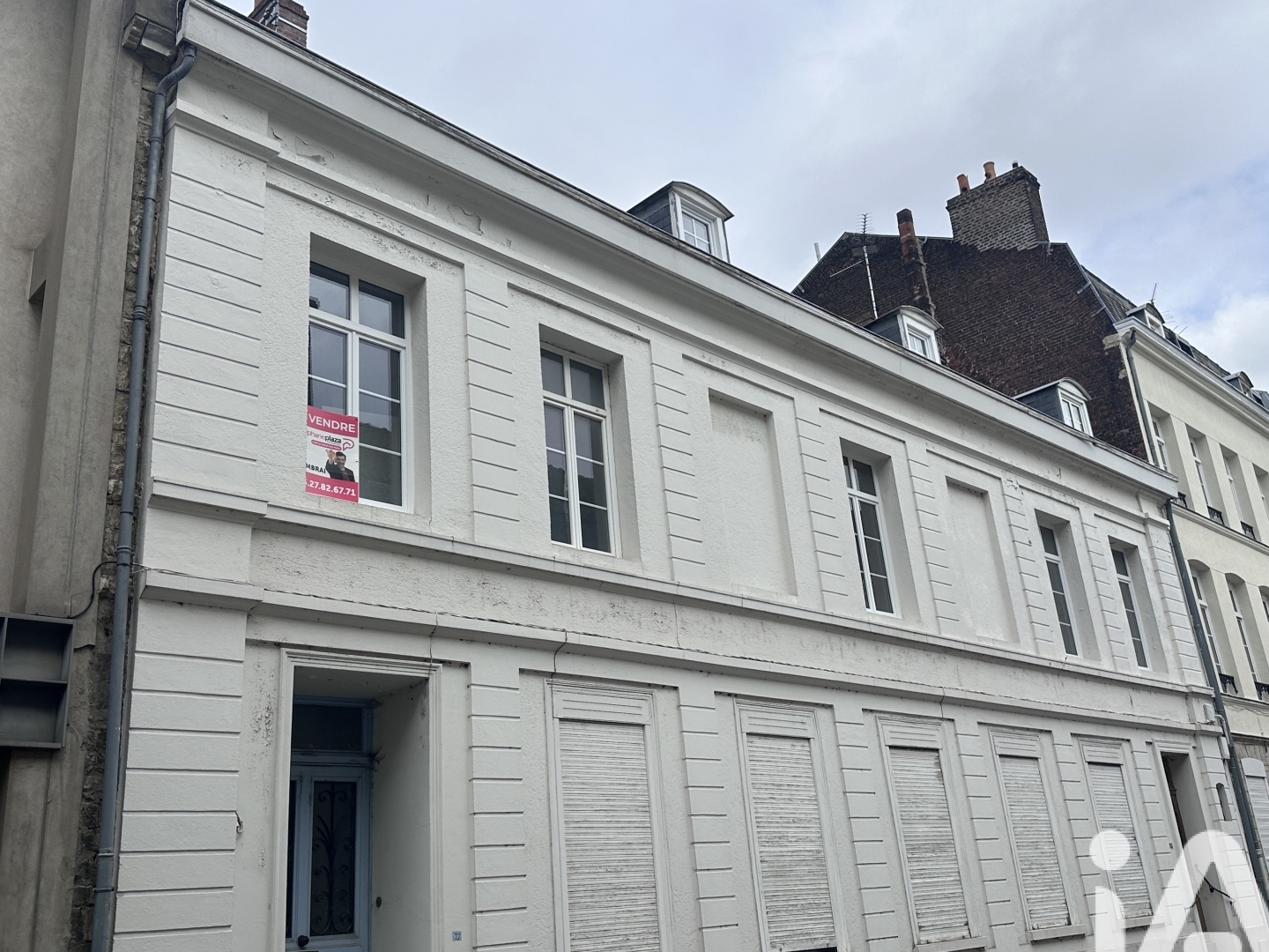 Immeuble 265 m²