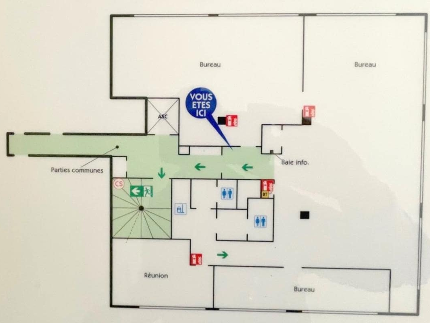 A LOUER ou VENDRE - Bureaux - HYPER CENTRE