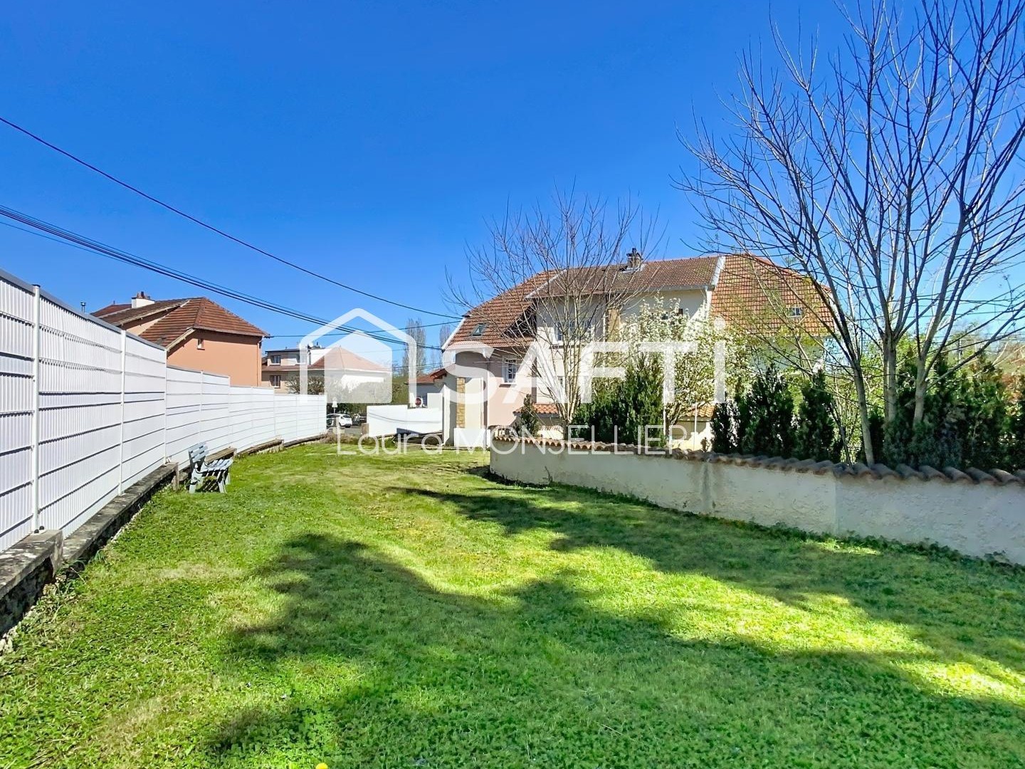Maison avec jardin, garage et fort potentiel à Homécourt
