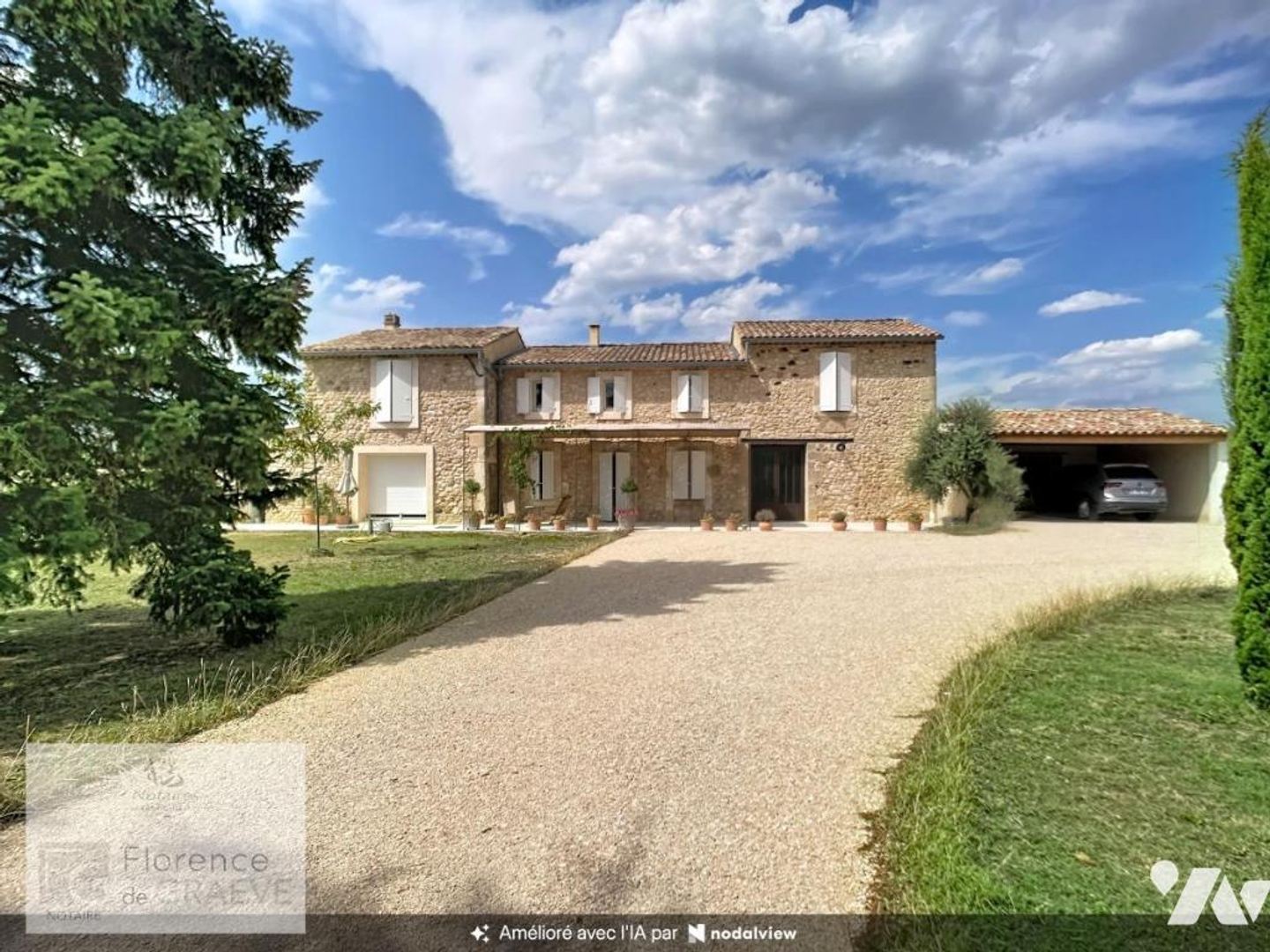 Maison 4 pièces 300 m²