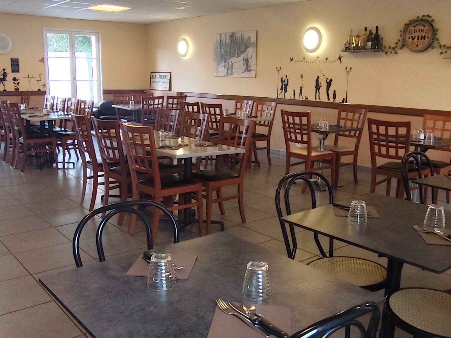 Fonds de commerce 200 m²