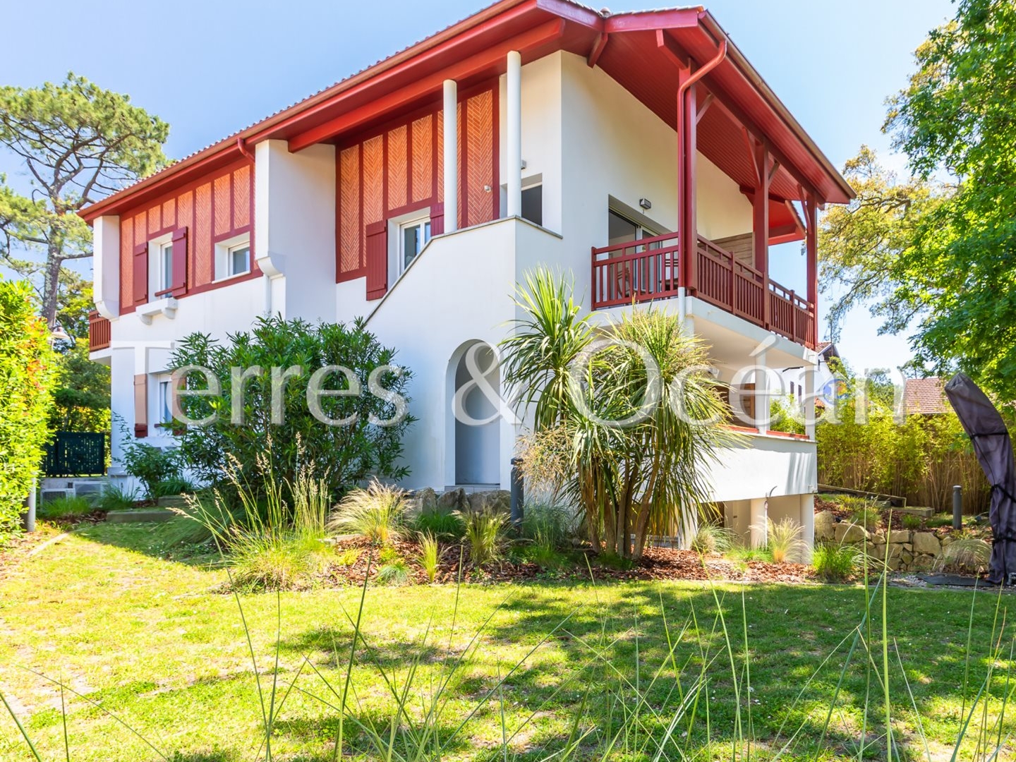 Ensemble De 4 Appartements T3 Entre Lac Et Ocean