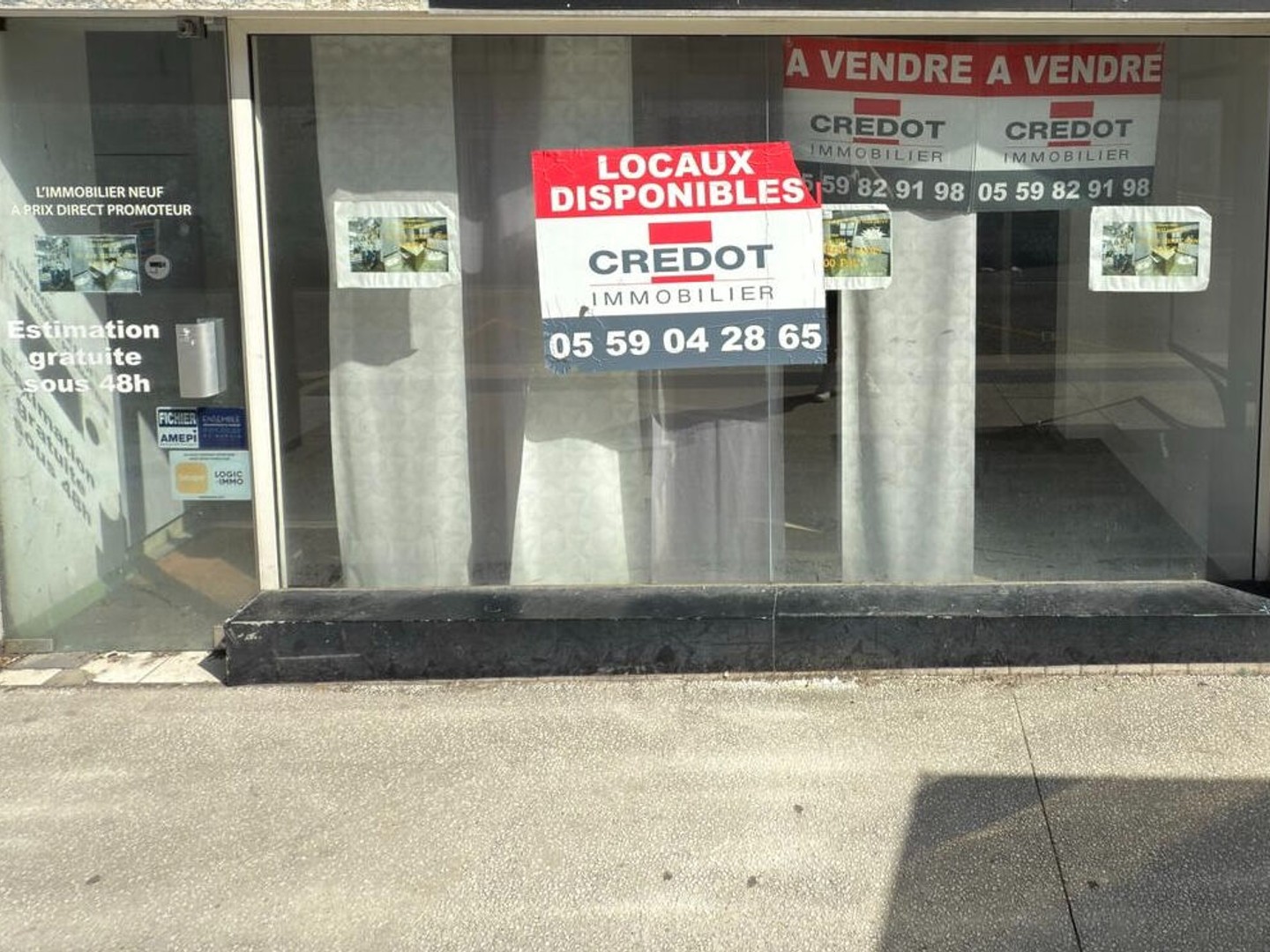 Commerce 2 pièces 63 m²