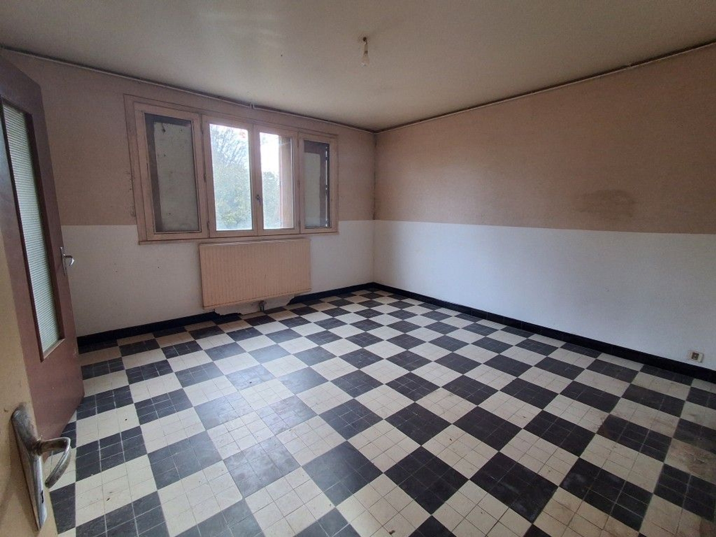 Maison à vendre - 4 pièces - 99m2 - Châteauneuf-La-Forêt (87130)