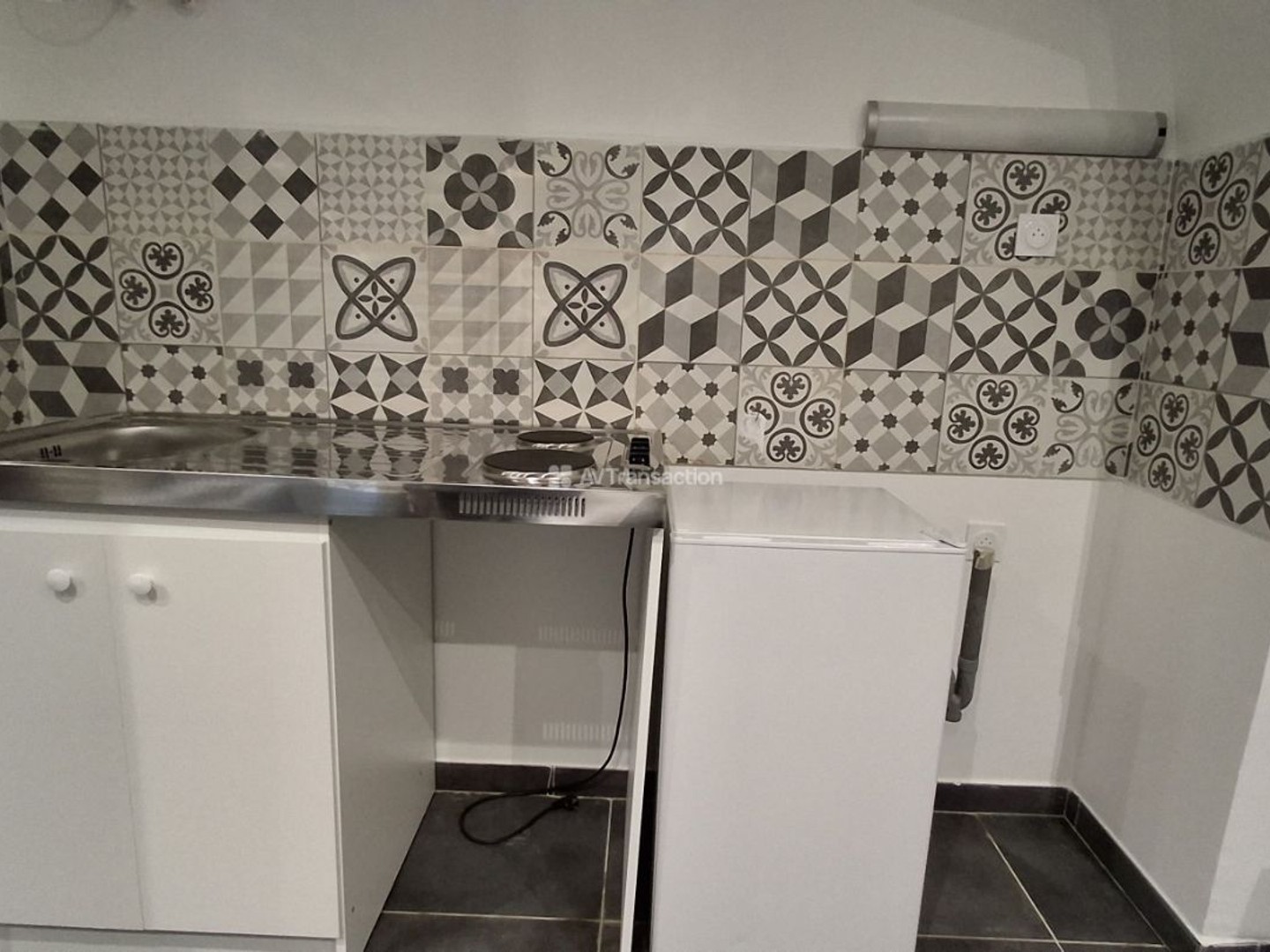 Appartement à vendre - 1 pièce - 28m2 - Nîmes (30000)