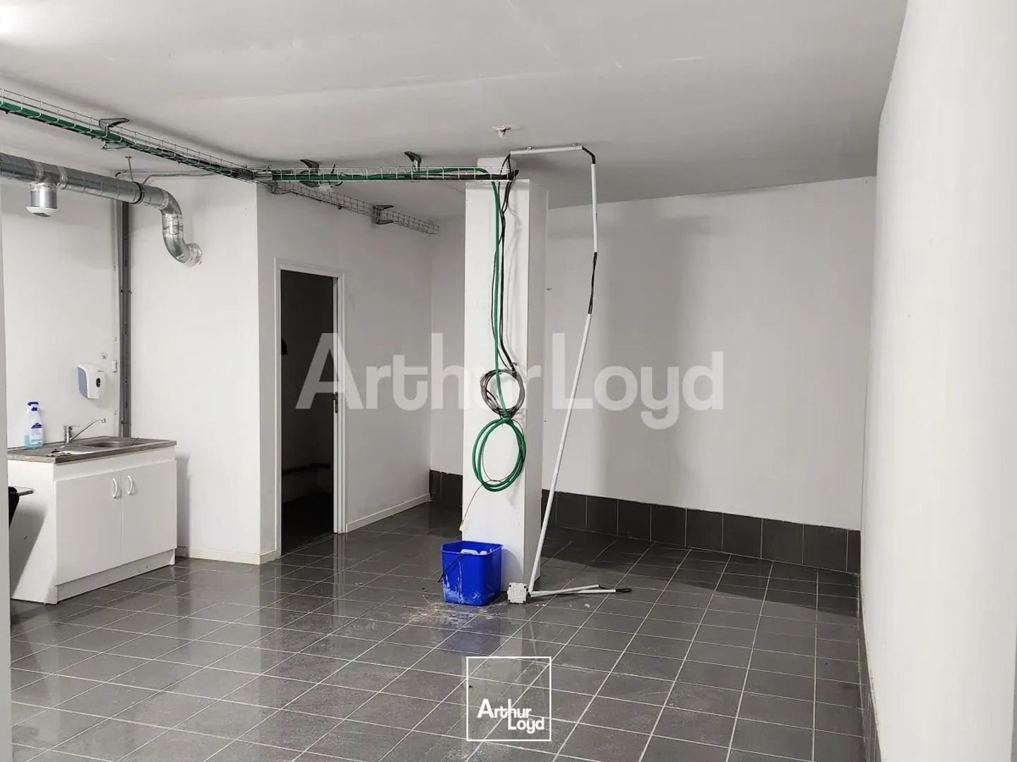 Locaux à vendre - 215m2 - Boulogne-Sur-Mer (62200)