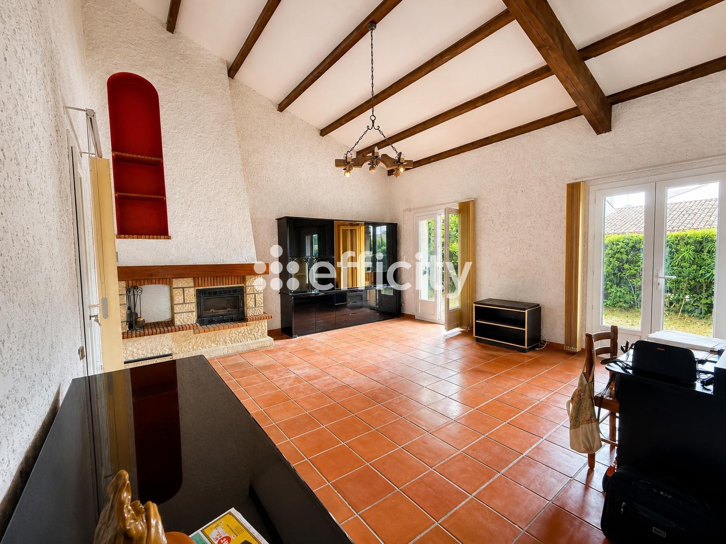 Maison à vendre - 3 pièces - 79m2 - Saint-Zacharie (83640)