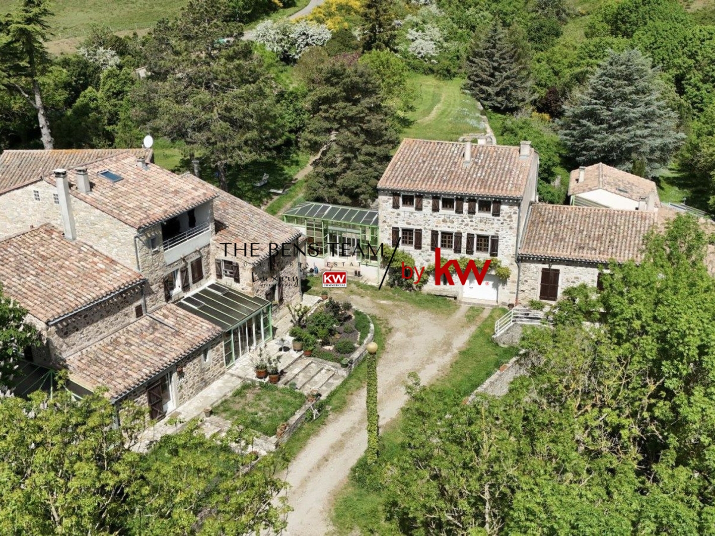 Aude - Corbières | Domaine d'exception de 57 ha avec gîtes, chambres d'hôtes & piscine