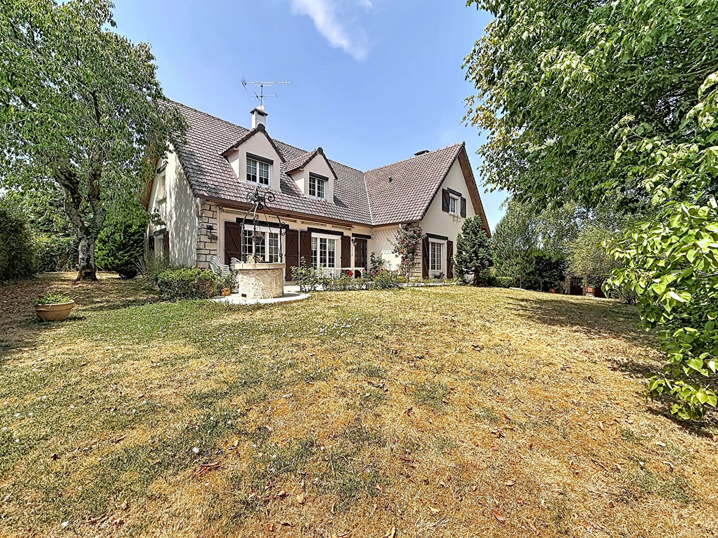 Maison 8 pièces 220 m²