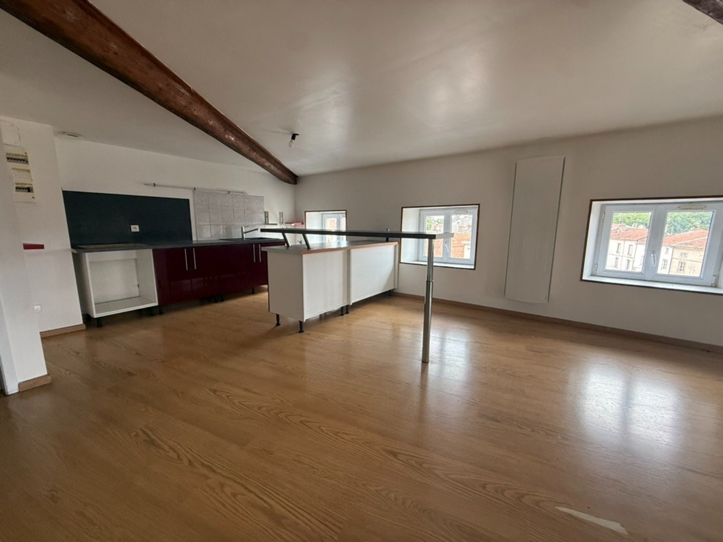 Appartement à louer - Mirecourt (88500)