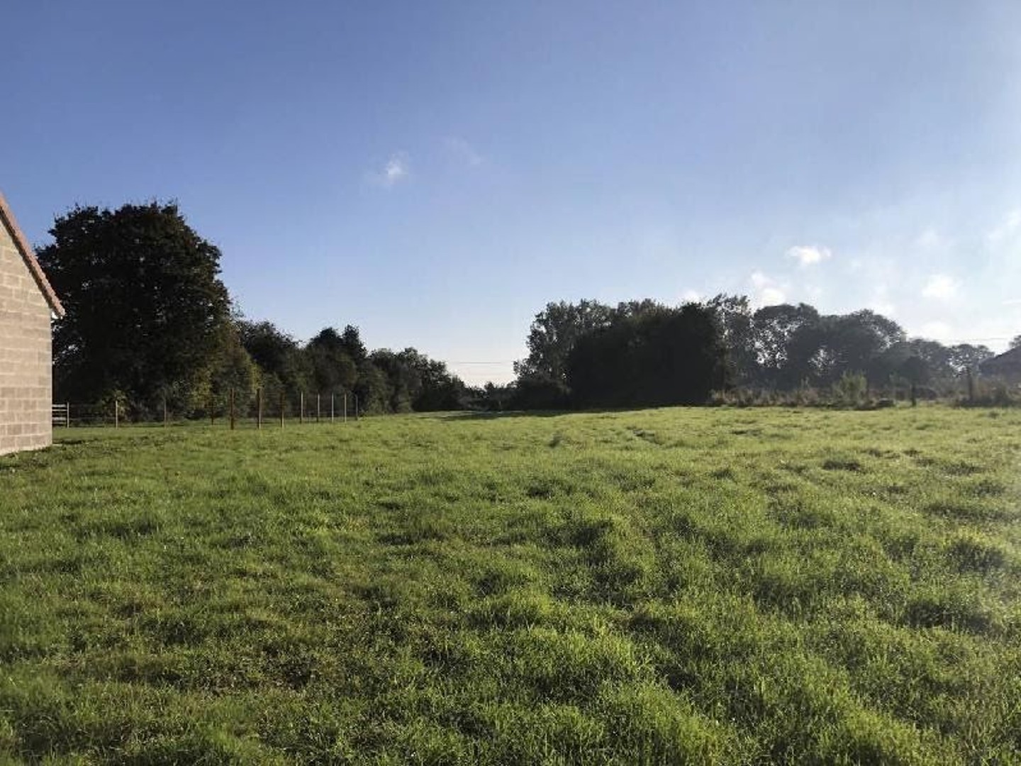 Terrain 1092 m²