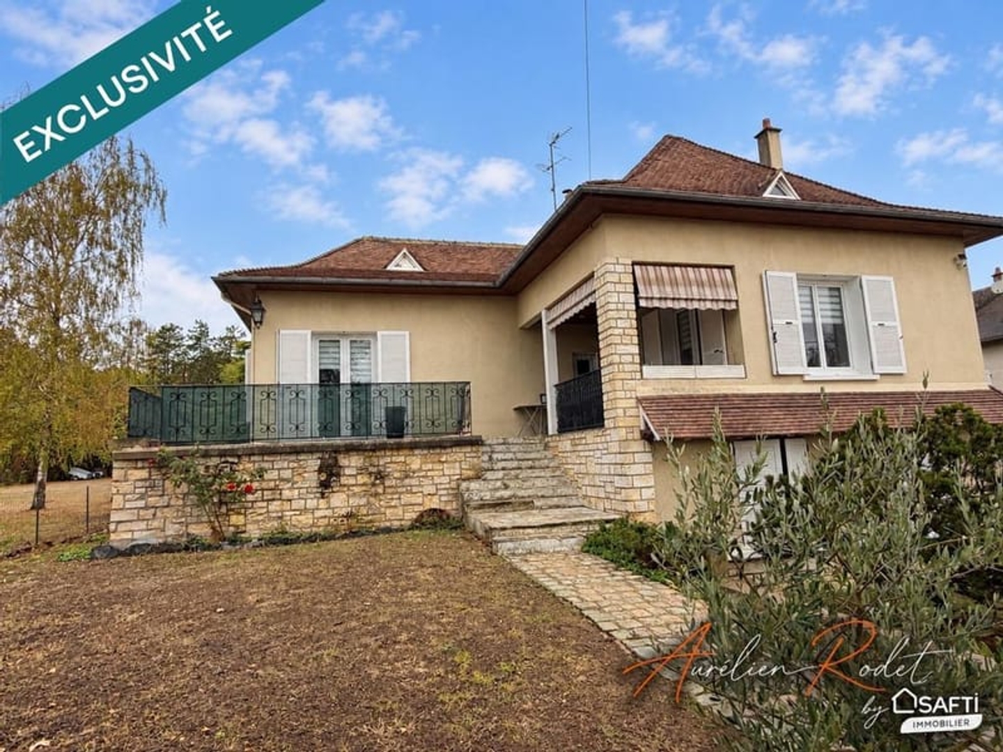 Vatan : beaux volumes jardin et potentiel