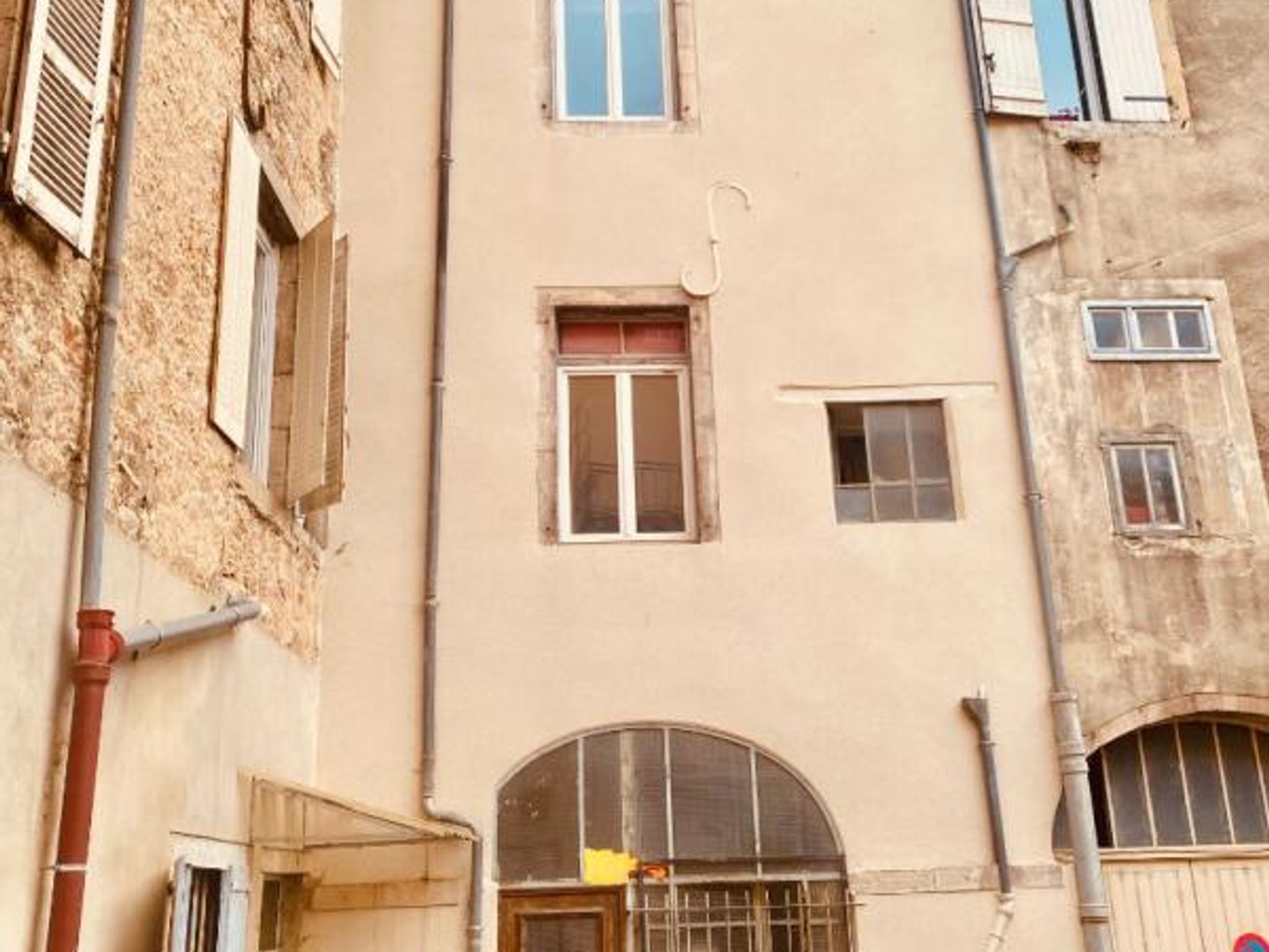 Immeuble + local commercial