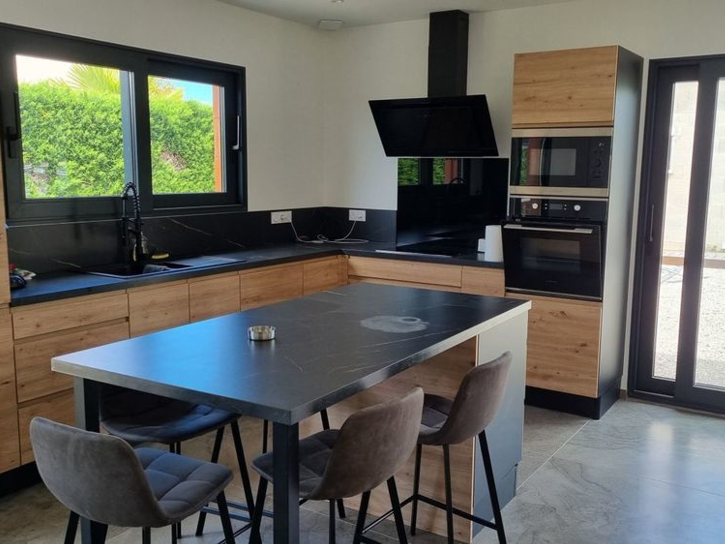 Maison à vendre - 5 pièces - 142m2 - Épervans (71380)
