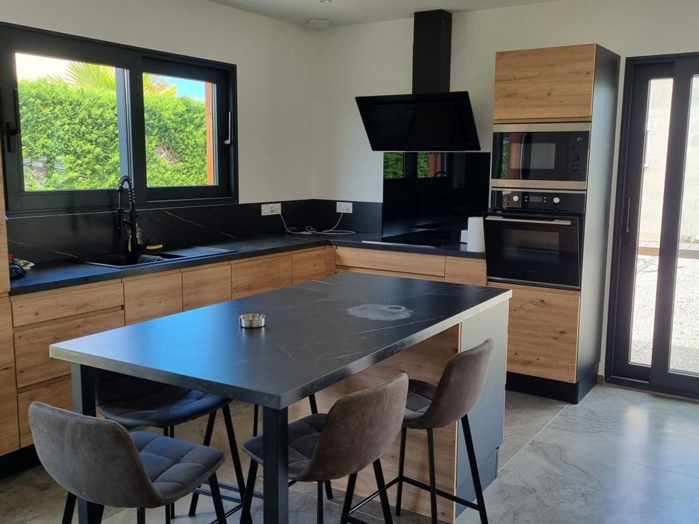 Maison à vendre - 5 pièces - 142m2 - Épervans (71380)