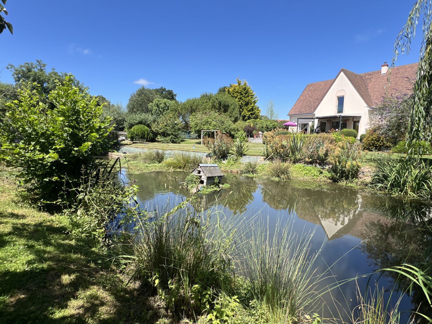 Maison T7 de 224m2 - Terrain 3 300m2