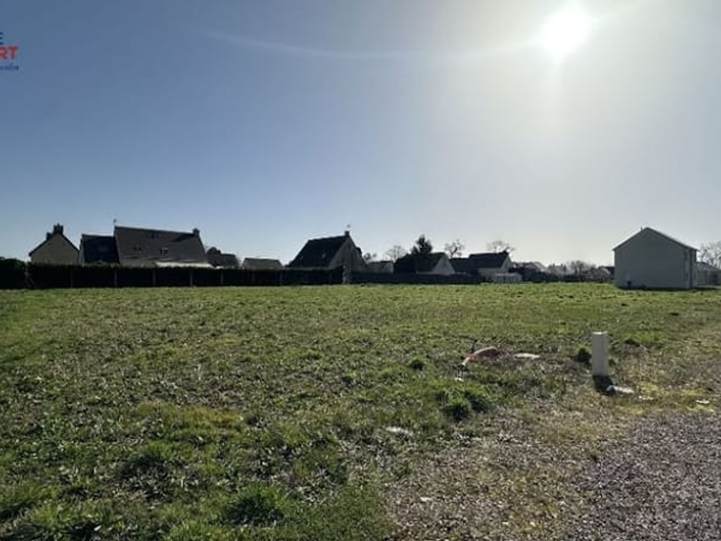 Terrain 779 m²