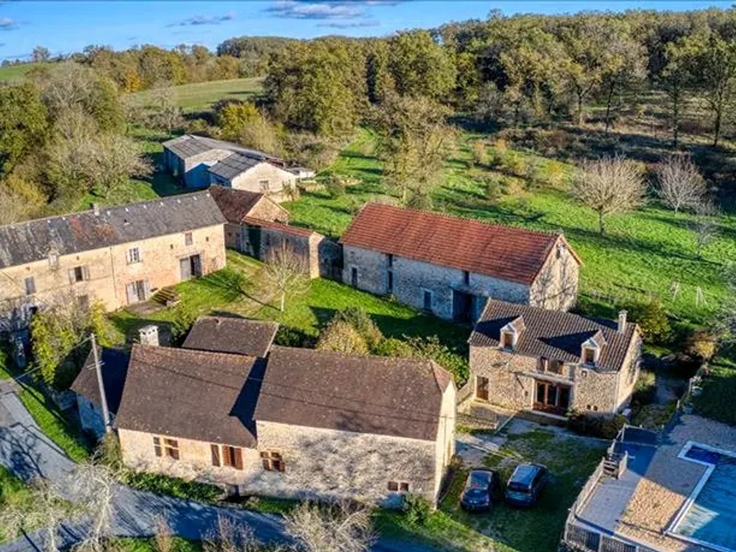 Maison 17 pièces 232 m²