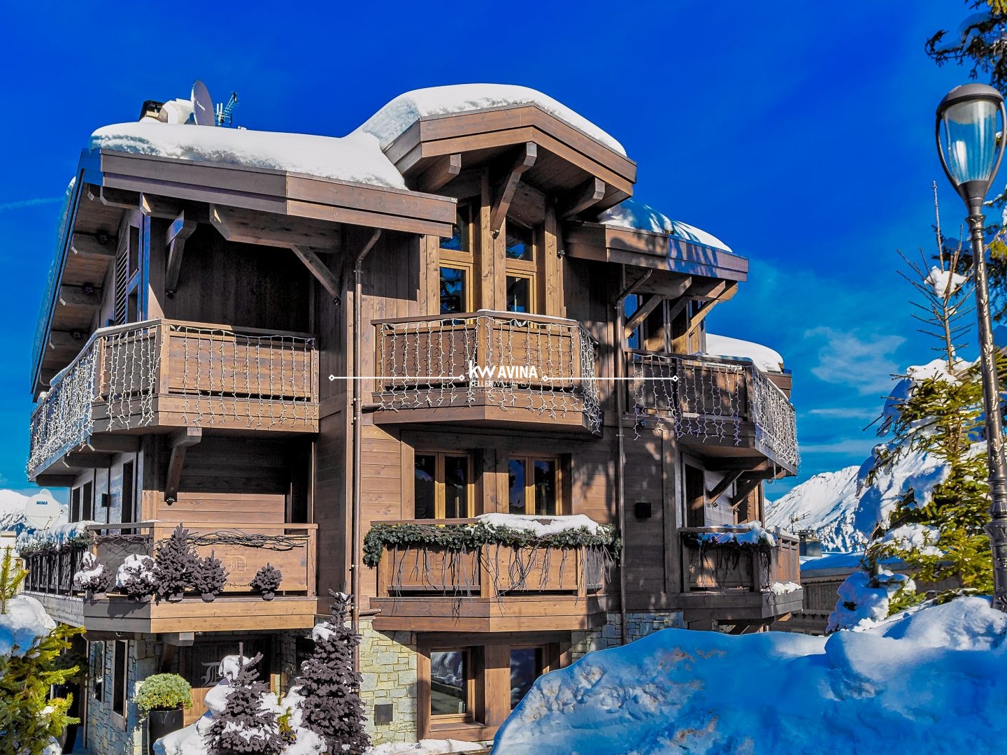Maison à vendre - 14 pièces - 700m2 - Courchevel (73120)