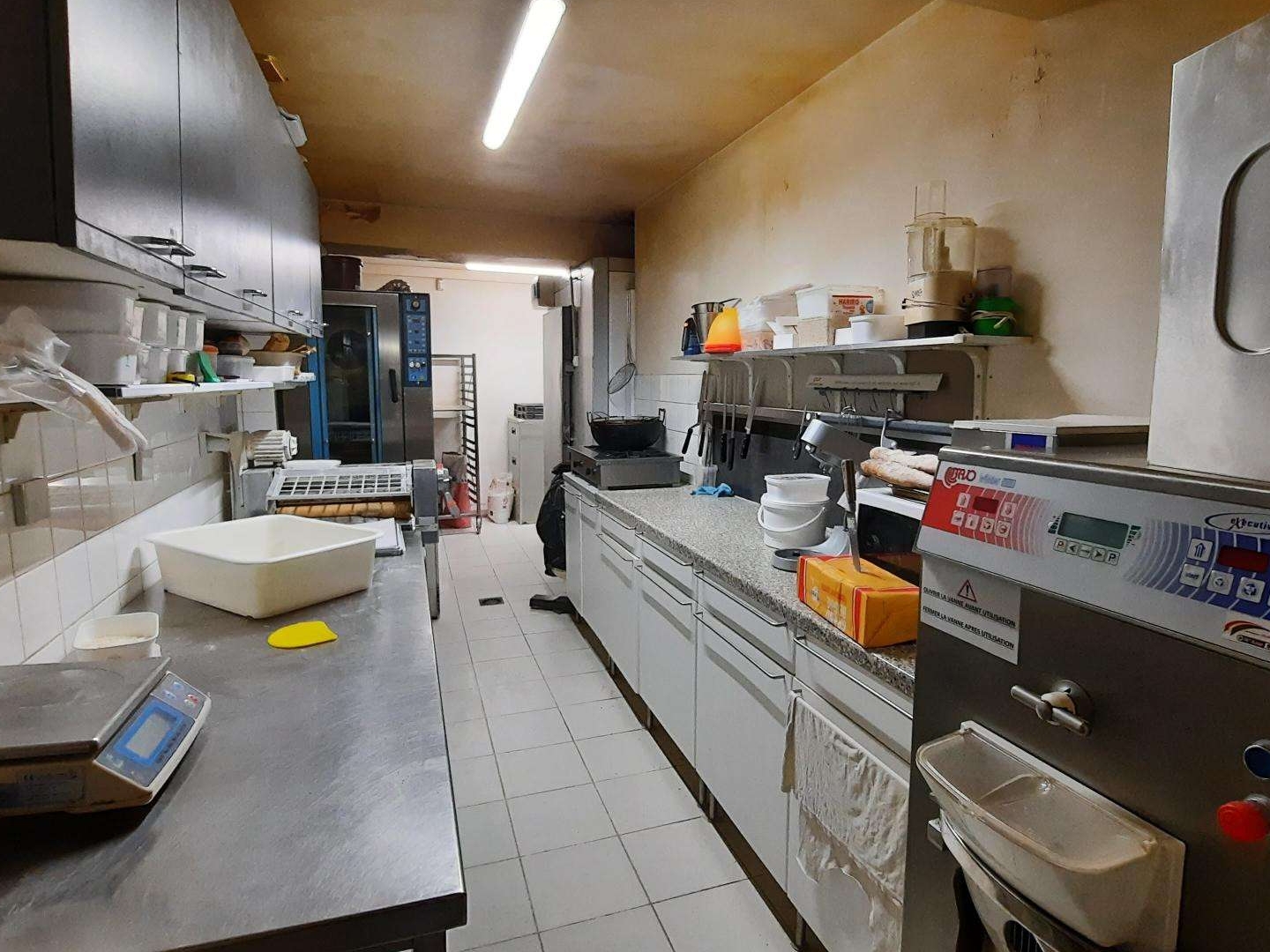 AV boulangerie dans très jolie commune sur Mâcon