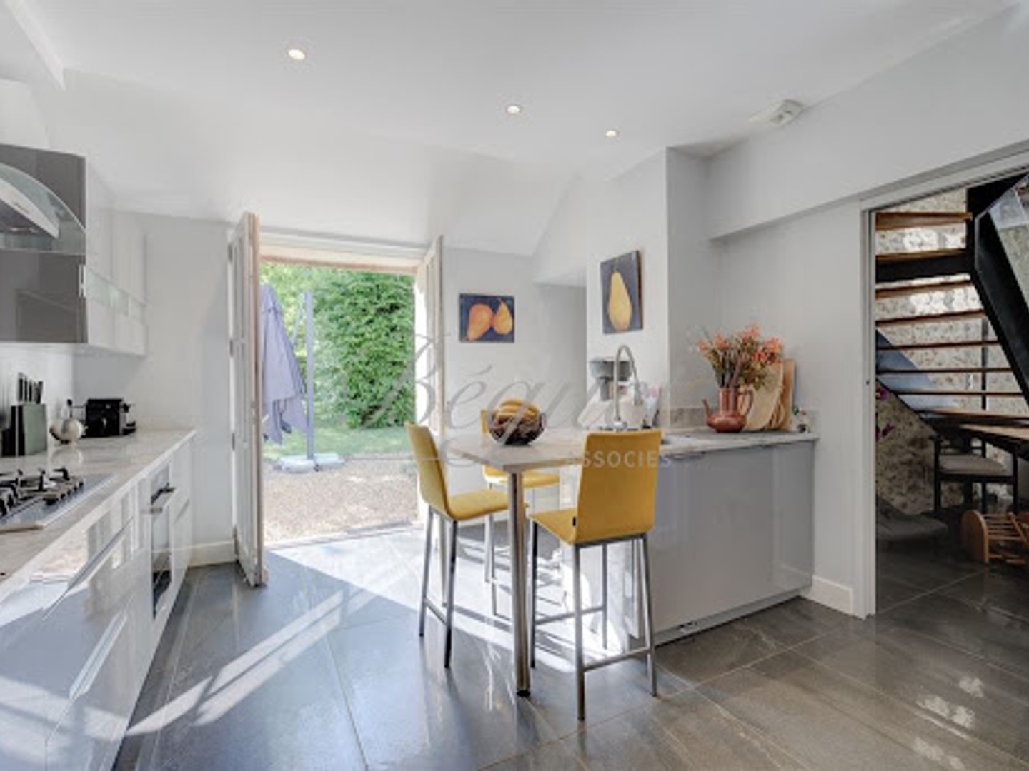 Maison à vendre - 18 pièces - 433m2 - Veigné (37250)