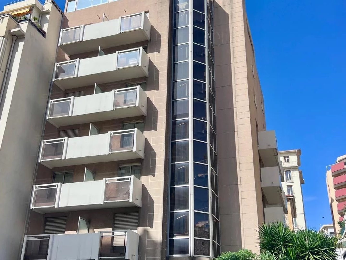 ?? OPPORTUNITÉ RARE À NICE - STUDIO IDÉAL INVESTISSEMENT OU PREMIER ACHAT